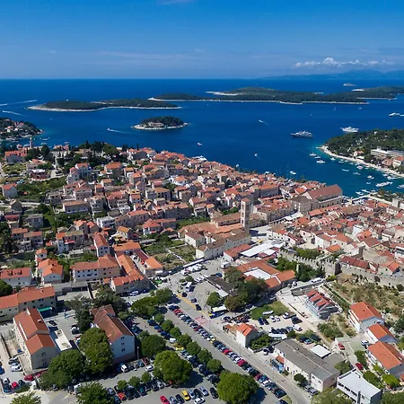 Stipisic * Hvar Town